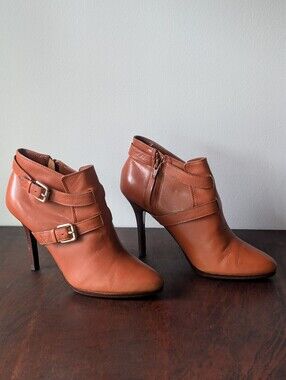 Lauren Ralph Lauren Lorelei Leather Ankle Booties Cognac Buckle Heels Size 7.5B